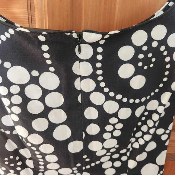 black and white patterned dress - Picture 4 of 4